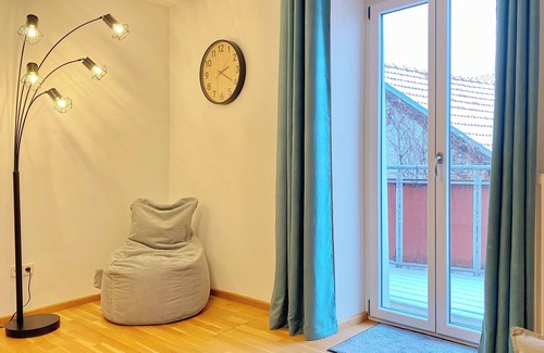 Waldkirchen Apartment | Vacation apartment on the Goldener Steig market square balcony