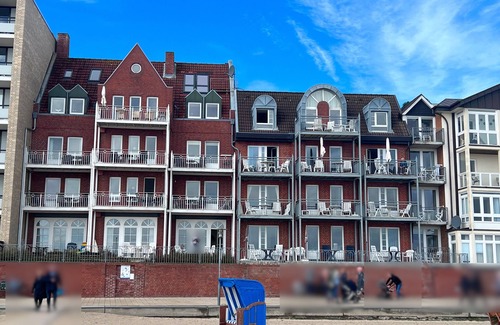 Wyk auf Foehr Apartment | Vacation apartment Lolland with 2 balconies and sea view in the Nordland Apartments