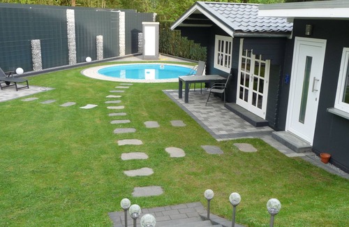 Elbingen Apartment | Vacation apartment Meyer with private pool and garden sauna, exclusive FEWO.