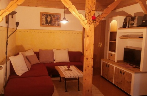 Obing Apartment | Vacation apartment on a farm, 75 sqm up to 5 persons, for families