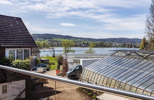 Ohningen Apartment | Vacation apartment 'Rheinblick' with Lake View, Balcony and Wi-Fi