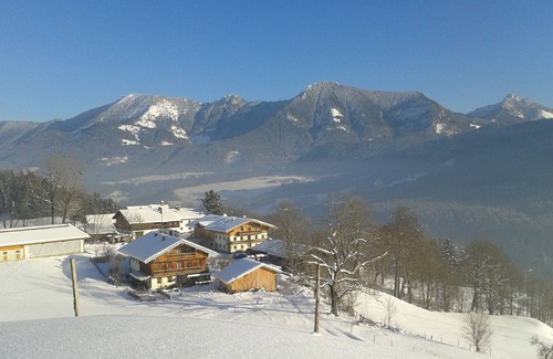 Samerberg Apartment | Vacation apartment Schober Alm with 2 bedrooms, 2nd floor, balcony, 66 sqm