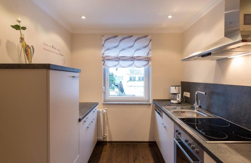 Bad Neuenahr-Ahrweiler Apartment | Vacation apartment "Kiep" - Guest house on the vineyard (Lingen winery)