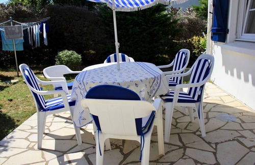 Saint-Hilaire-de-Riez Ski Chalet | Vacation home in the heart of Saint-Hilaire-de-Riez