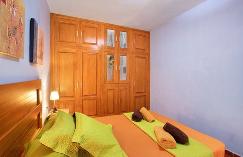 La Jaca Apartment | Vacation Home "A Lato del Mare" with Sea View & Wi-Fi