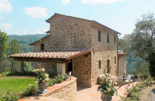 Pescia House | Vacation home Aurora by Interhome