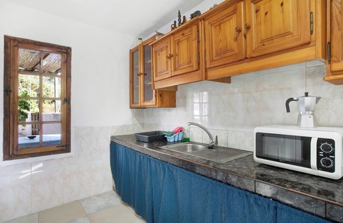 Granadilla de Abona House | Vacation Home "El Cazador 1" with Sea View, Shared Pool & Wi-Fi