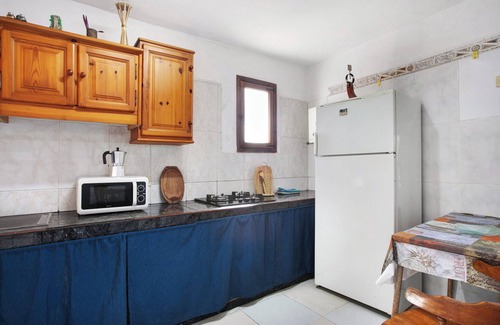 Granadilla de Abona House | Vacation Home "El Cazador 1" with Sea View, Shared Pool & Wi-Fi