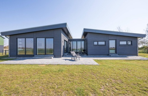 Neukirchen/Erzgeb House | Vacation home Hannes Huis in Neukirchen for up to 4 people