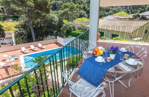 Sa Riera House | Vacation home Hector by Interhome