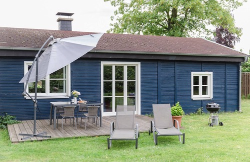 Ternsche House | Vacation home I with direct lake access
