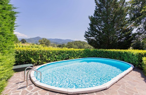 Vicchio House | Vacation Home in Pilarciano with 4 bedrooms sleeps 7