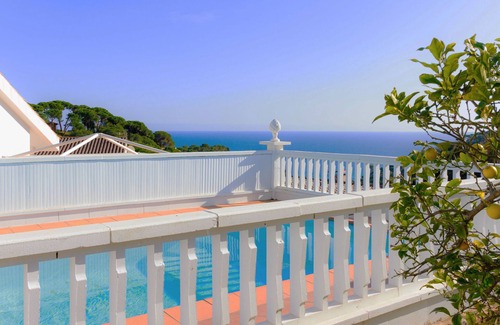 Tossa de Mar House | Vacation home Lynn by Interhome