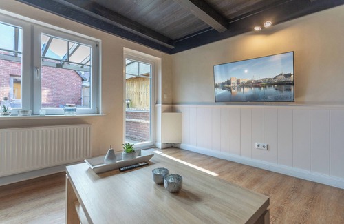Zentrum House | Vacation home Matthis Skipperhuus in Husum for up to 4 people