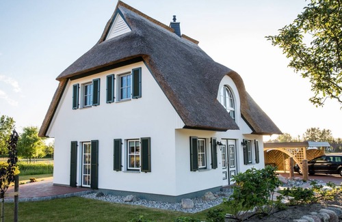 Bodstedt House | Vacation home Schilfrohrsänger 21-Teichperle- - Holiday home Schilfrohrsänger 21 -