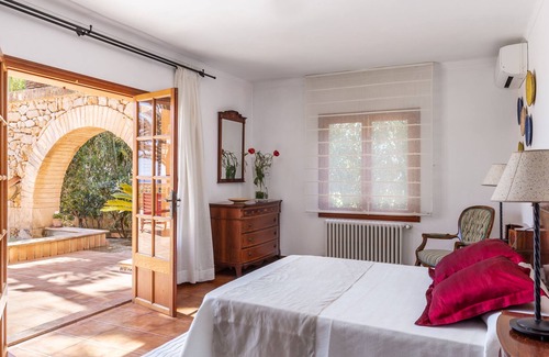 Cala Bona House | Vacation Home Sembat with Sea View, Pool & Wi-Fi