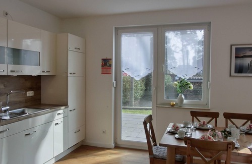 Graal Mueritz House | Vacation home with 4 bedrooms, 2 parking spaces for 6 pers.
