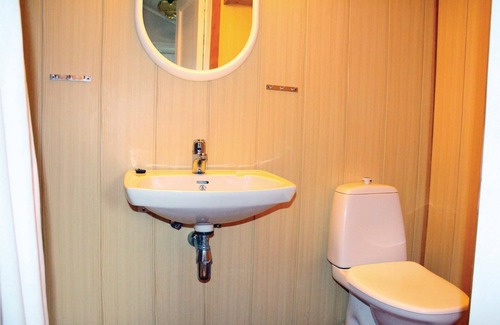 Fusa Apartment | Vacation home with two separate living units.