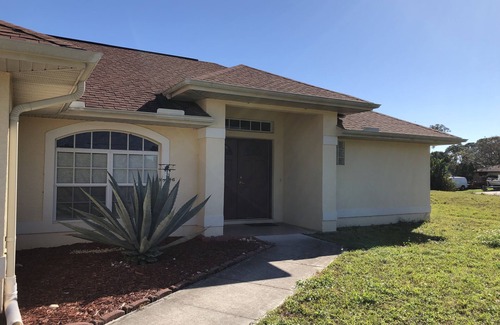 Warm Mineral Springs House | Vacation House near Warm Mineral Springs