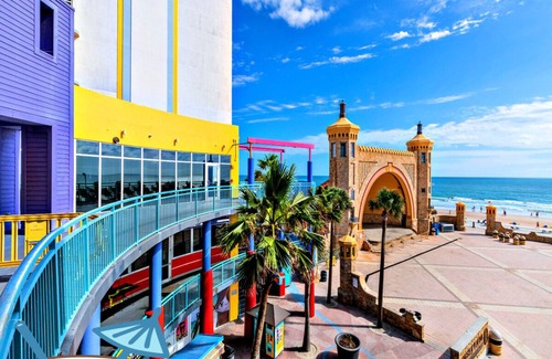 Kingston Condo | Vacation in Resort Luxury 1BR Direct Oceanfront Wyndham Ocean Walk Resort/1302