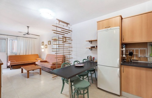 Puerto de Guimar Apartment | Vacation 'La Gomera' with Sea View, Shared Pool and Wi-Fi