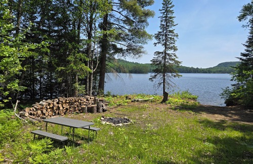 Dysart et al Cottage | Vacation on beautiful Haliburton Lake!
