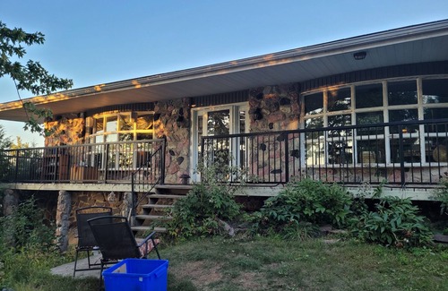 Lavigne House | Vacation on picturesque and private 200 feet of waterfront.