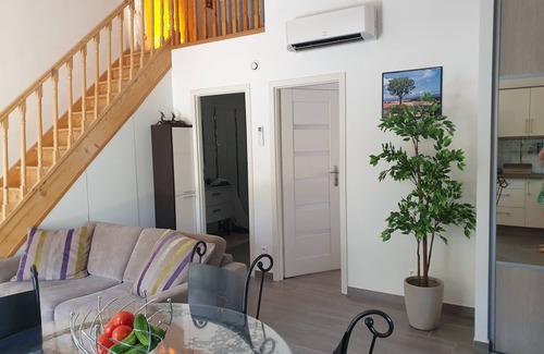 Plan-d'Orgon Ski Chalet | vacation rental with pool Orgon LS1-451