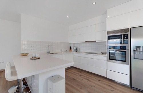 Santiago del Teide Villa | Vacation Villa 'Arenas 3 Playa La Arena' with Sea View, Wi-Fi and Air Conditioning