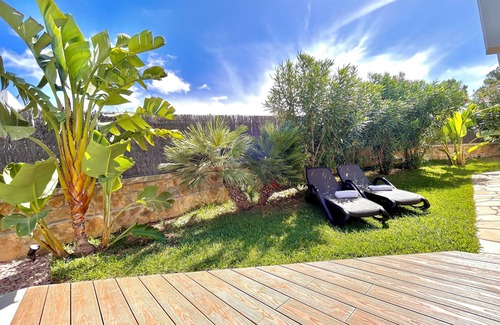 Cielo de Bonaire Villa | Vacation villa with pool breathtaking sea and mountain views