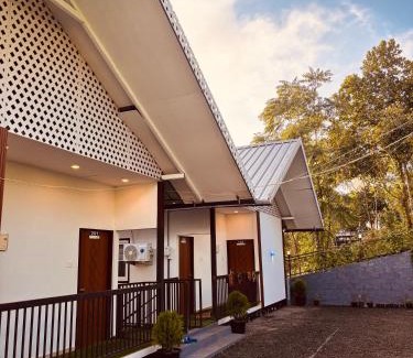 Elappara House | vagamon moonlight meadows resort