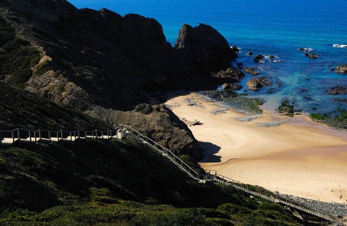Abris House | Vale do Guizo Casa Sul, comfortable home in the countryside, close to the sea