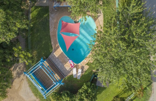 Kingsland House | Valentine Lakeside - Patio 10