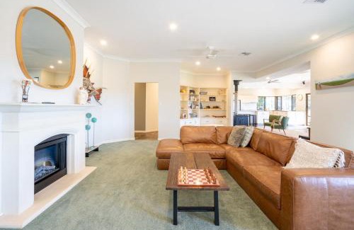 Ferguson House | Valley View