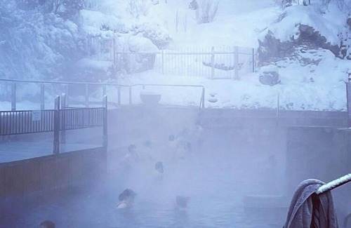 Inkom Apartment | Valley View Mountain Getaway! Four Seasons of Fun!