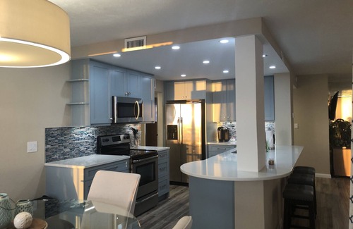 Vanderbilt Beach Condo | VANDERBILT BEACH- BEACHFRONT 2 BEDROOM, 2 BATHROOM CONDO.SIMPLEY GORGEOUS!
