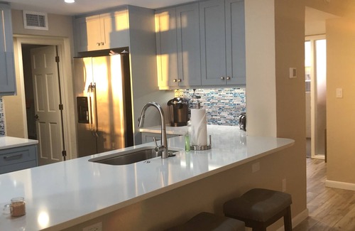 Vanderbilt Beach Condo | VANDERBILT BEACH- BEACHFRONT 2 BEDROOM, 2 BATHROOM CONDO.SIMPLEY GORGEOUS!