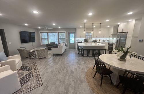 Vanderbilt Beach House | Vanderbilt Beach North Naples, FL - 4 Bedroom, 3 Bath Home Steps From The Beach
