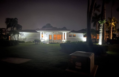 Vanderbilt Beach House | Vanderbilt Beach North Naples, FL - 4 Bedroom, 3 Bath Home Steps From The Beach