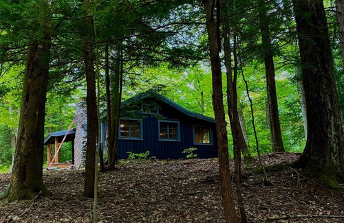 Cleveland Cottage | Vanderkamp NY – Langston Lodge Romantic Lakeview Hideaway on 850 Acres