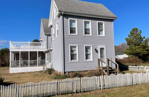 Deep Hole House | Vanity Fair - 4BR/2.5B HUGE DECKS,LINENS AND TOWELS