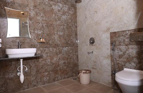 Hubli Hotel | varaha residency