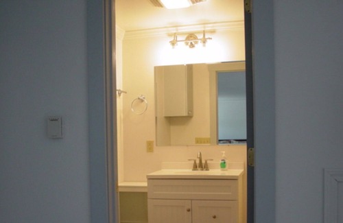 Corvallis House | Variable- 1 night 250.00, 2=200.00,3+=150.00