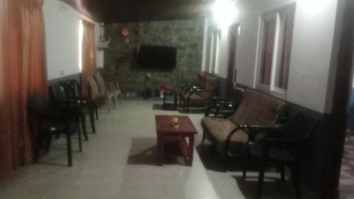 Kotagiri House | Varshinicottage kothkiri