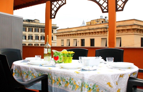 Vatican Apartment | Vatican Penthouse with Terrace - St Peter's Dome view