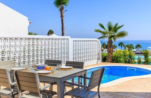 Vale do Lobo Cottage | VDL Home with Pool Walking Distance from Beach