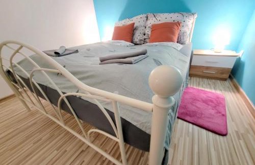 Karlova Ves Apartment | Veľký apartmán 2