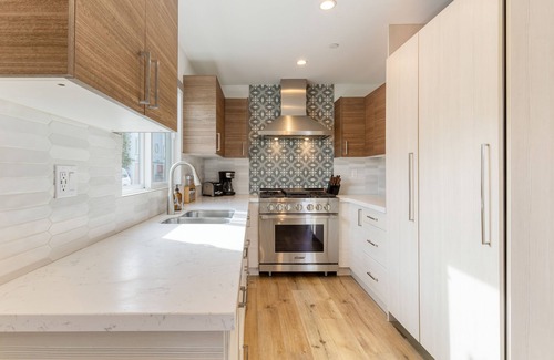 Santa Ana Heights House | Velvet Sand II by AvantStay | Steps to Newport Beach