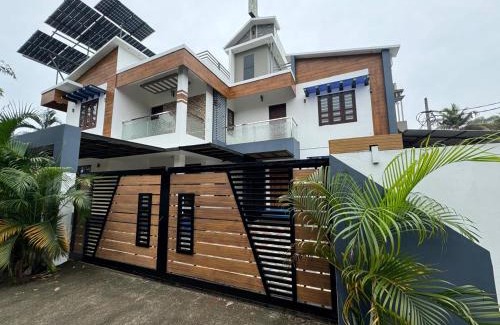Alappuzha Hotel | Venice Rosedale