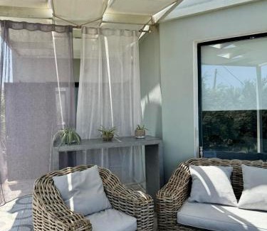 Platanias Town Apartment | Venizelos Studios